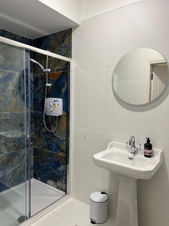 Riverfront Apartments At The Blue Goat Ramelton Bagian luar foto